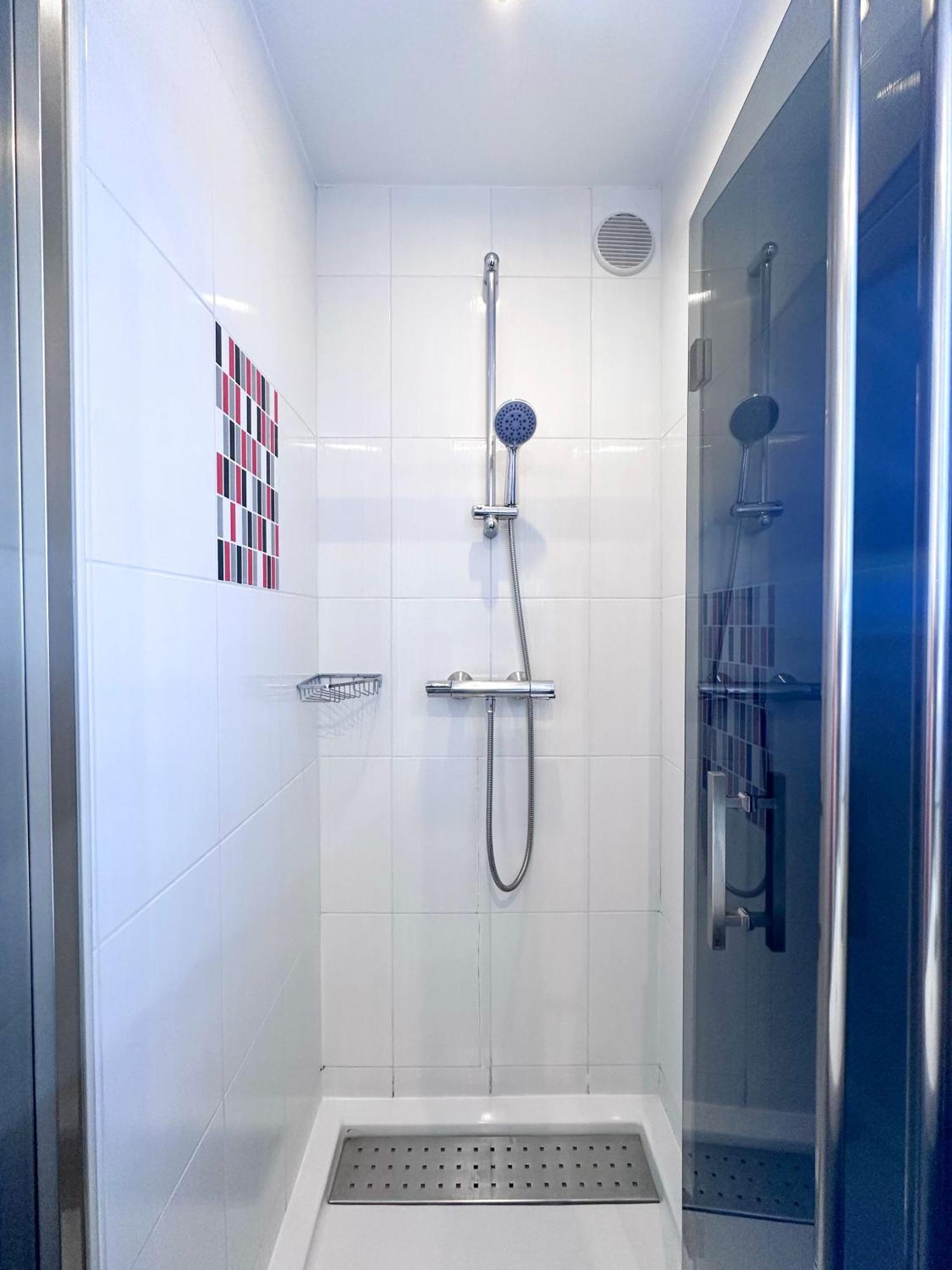 Welcoming Apartment Near Louvre Museum Parigi Esterno foto